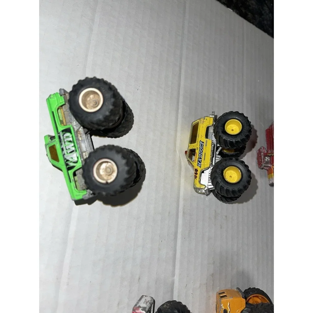 Lot Of 7 Monster Trucks Random Lot‎ Hot Wheels Marjorette